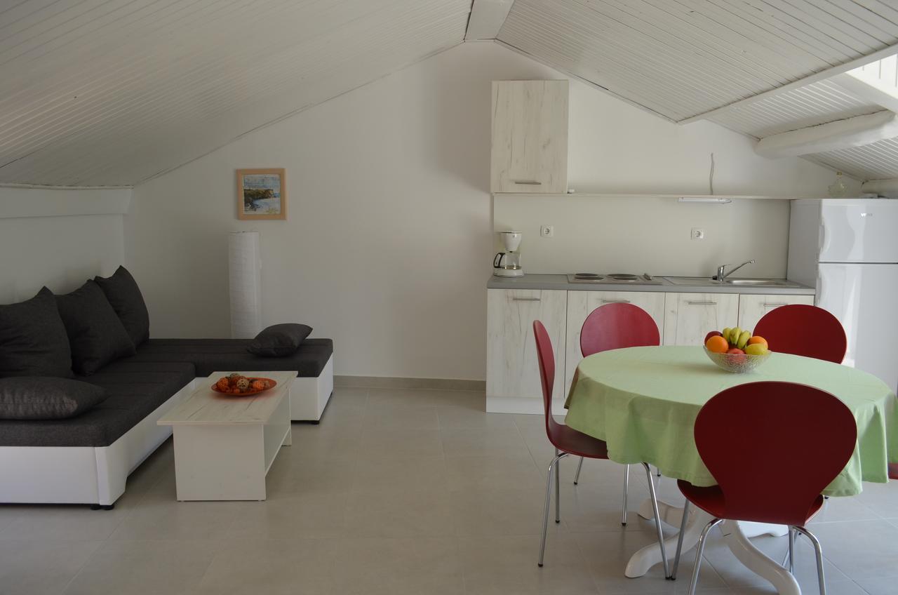 Apartments Petar Draga Bašćanska Kültér fotó